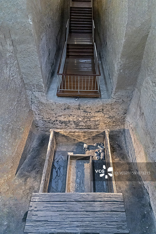 晋国博物馆：晋献侯墓（晋国第七代国君，公元前822—前812年在位，1992年发掘，编号：M8）图片素材