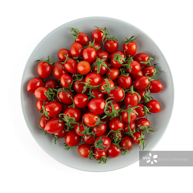 新鲜的玲珑番茄孤立在白色背景上图片素材
