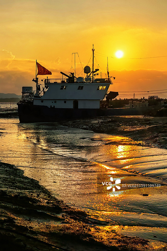 落日余晖映滩涂（摄于蛇蟠岛滩涂）图片素材