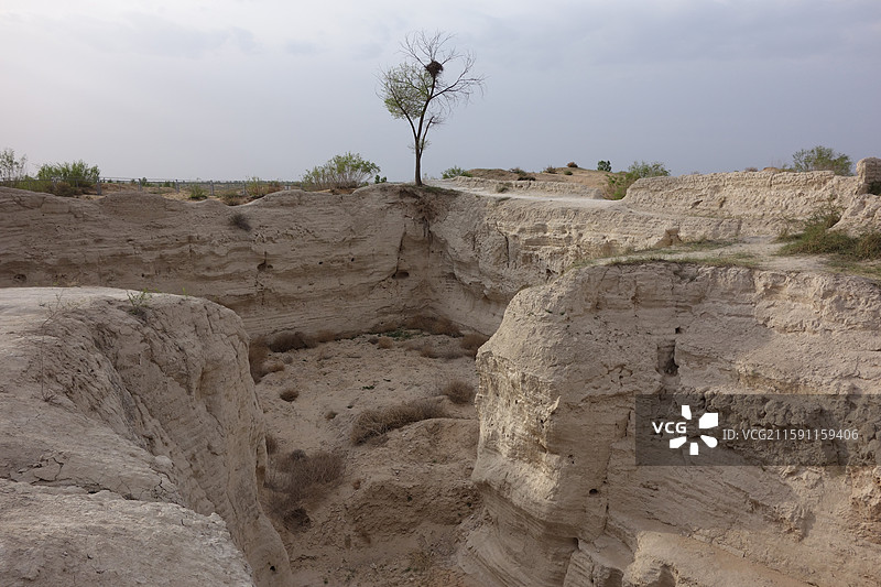 陕西省陕北榆林市靖边县大夏国都统万城遗址：西门瓮城遗址图片素材