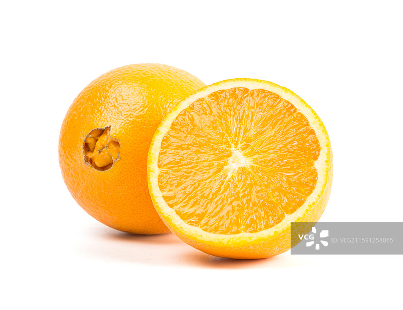 新鲜的美国橙子孤立在白色背景上图片素材