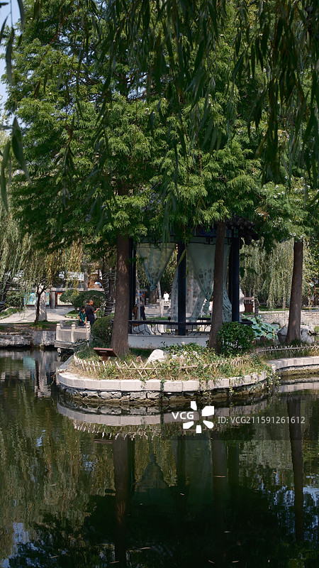 王羲之故居洗砚池特写图片素材