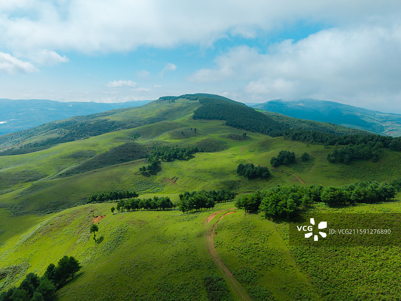 寻甸阿磨阁高山草场徒步线路图片素材