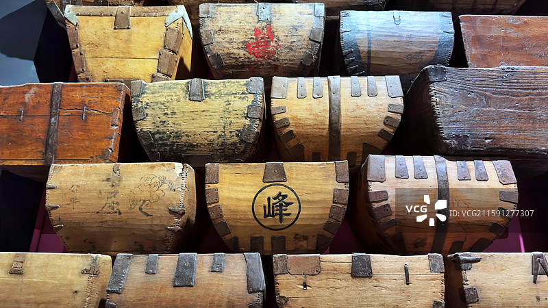 粮食销售的容器量具 - 粮斗图片素材