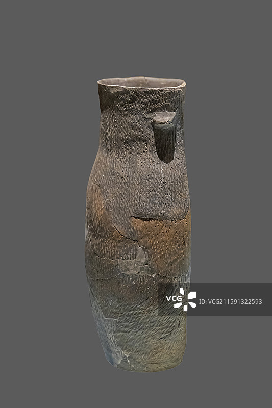 山西省临汾市博物馆：绳纹灰陶扁壶【新石器时代（距今4300年至3900年），襄汾县陶寺遗址出土】图片素材
