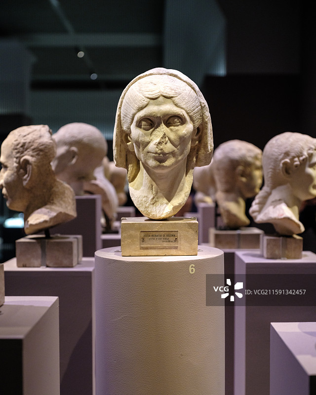 大理石头像，中国国家博物馆“意大利之源——古罗马文明展”图片素材