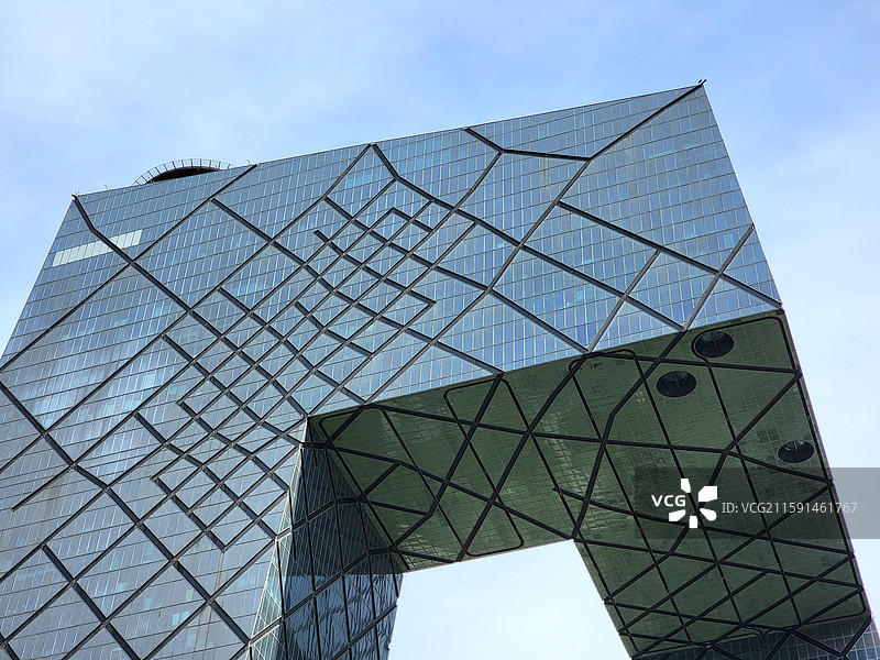 中国北京市，位于光华路的中央广播电视总台大楼图片素材