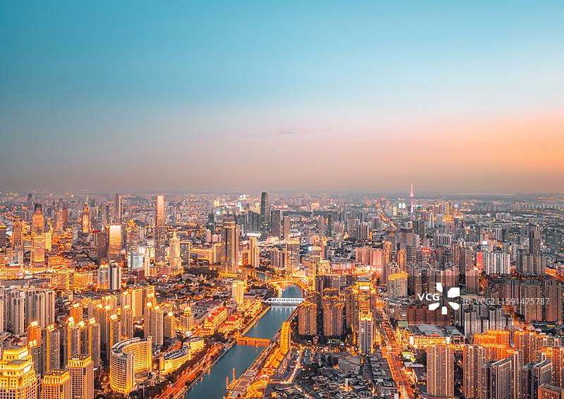 中国天津海河夜景航拍图图片素材