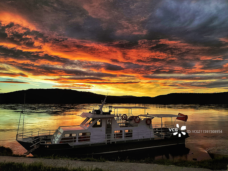 黑龙江省大兴安岭漠河市G331洛古河村黑龙江边图片素材