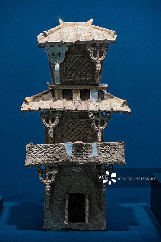 东汉 三层绿釉红陶楼 大觉寺汉墓M1出土 长清区博物馆图片素材