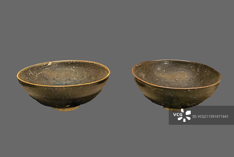 湖北省武汉博物馆“武汉古代历史陈列”：黑釉瓷碗（宋，青山区工人村出土）图片素材