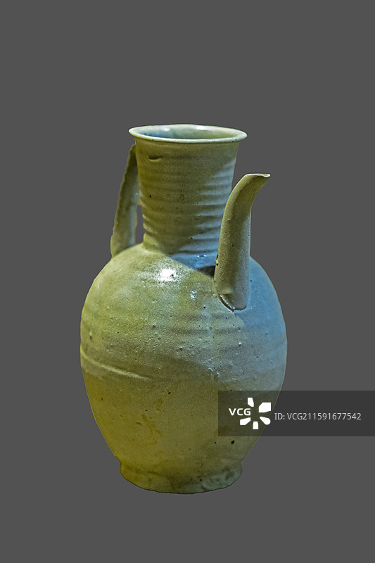 湖北省武汉博物馆：影青釉瓷执壶（宋，新洲区巴铺出土）图片素材