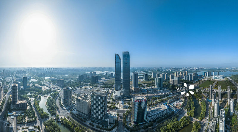 航拍蓝调阅海湾中央商务区图片素材