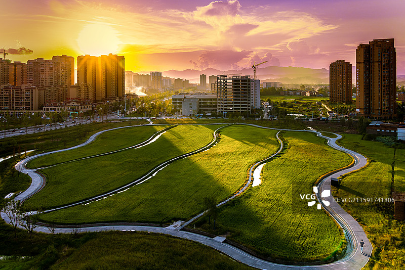 开江县新宁镇“三里田园”风光图片素材