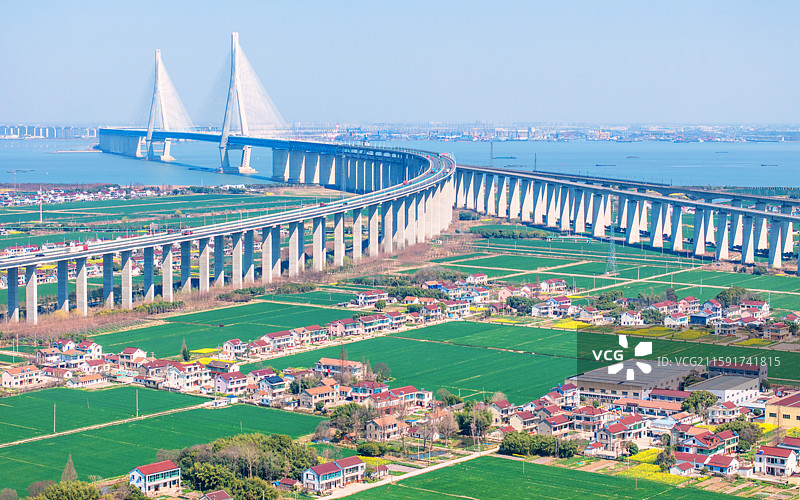 张家港锦丰镇沪苏通大桥图片素材