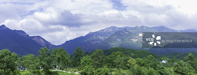 湖北省黄冈市：罗田天堂寨，高山流水，国家4A级景区，世界地质公园图片素材