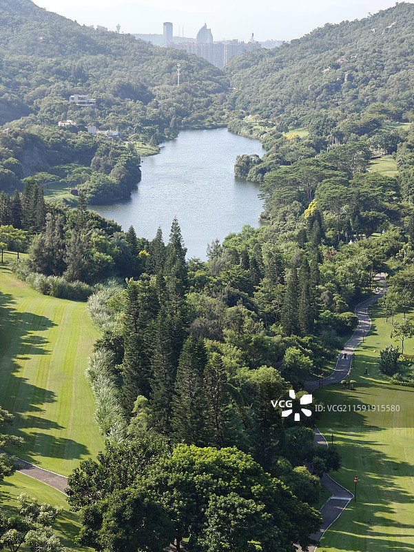 厦门山海步道林海线万石沧海俯瞰上李水库全景图片素材