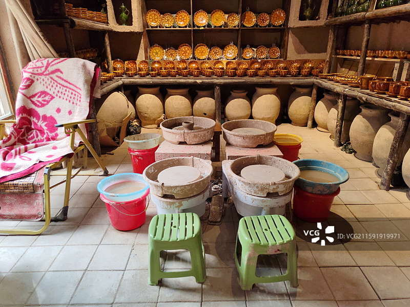 新疆喀什 高台民居 陶艺图片素材