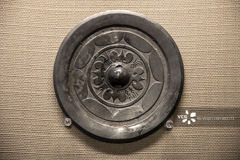 山西省太原市博物馆：长宜子孙镜（汉，太原市阳曲县北白村出土）图片素材