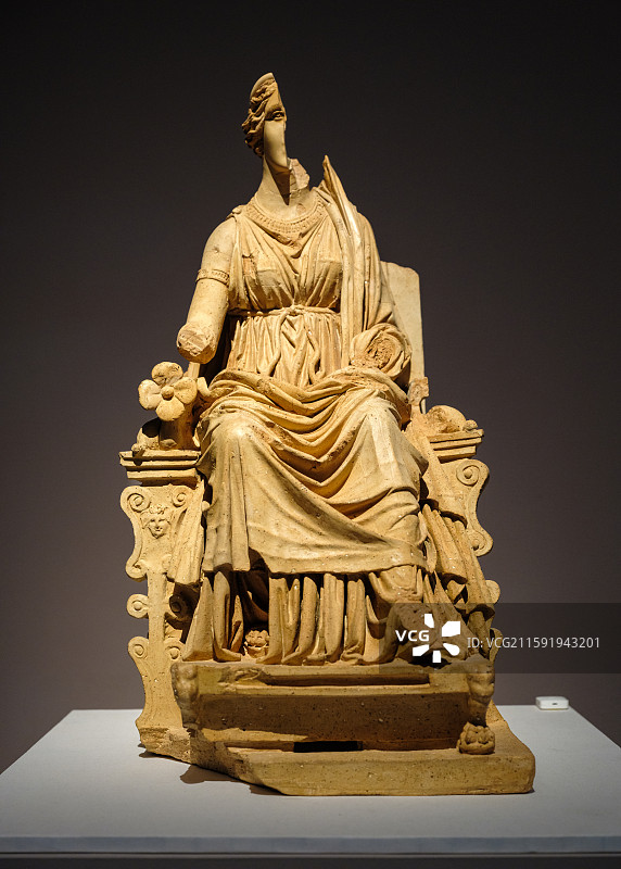 安吉提亚女神坐像，切拉诺帕鲁蒂新博物馆藏，中国国家博物馆“意大利之源——古罗马文明展”图片素材