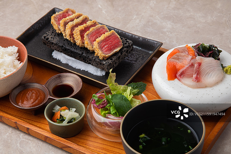 日本午餐图片素材