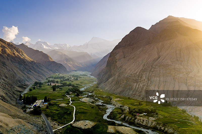 新疆帕米尔高原慕士塔格峰图片素材