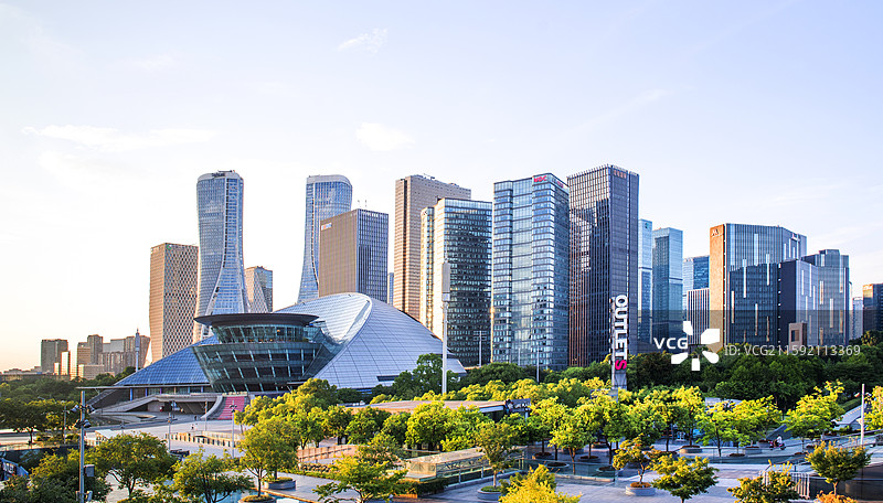 杭州大剧院建筑外观 钱江新城 杭州 杭州大剧院 杭州城市建筑风光 杭州风光 标志性建筑 大剧院图片素材