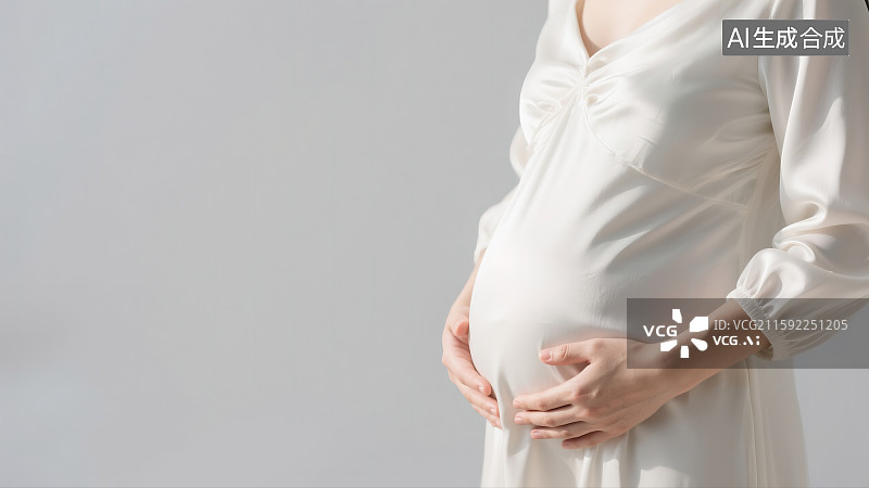 【AI数字艺术】穿着白色孕妇装的孕妇腹部特写图片素材