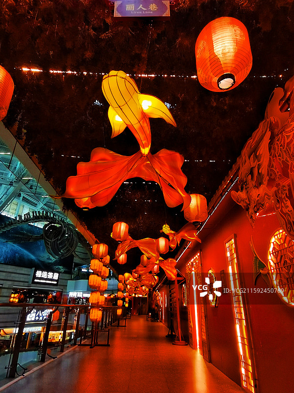 广州正佳广场灯笼图片素材