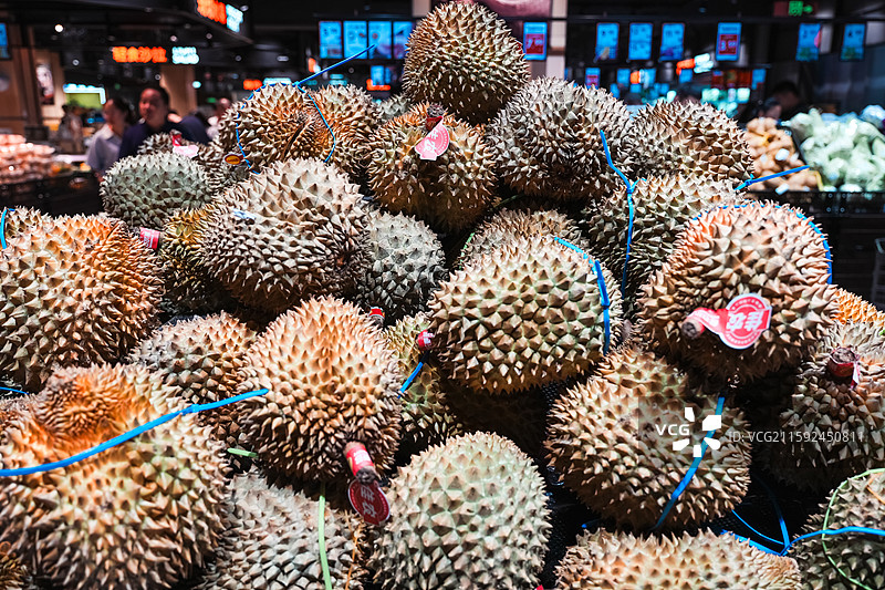 成堆的榴莲图片素材