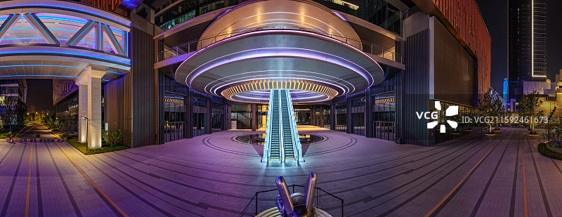 南京金陵天地阿里中心时空隧道电梯网红地标图片素材