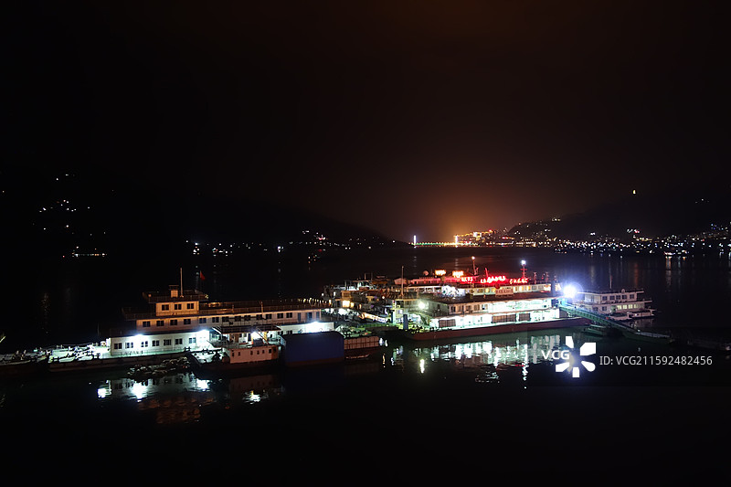 重庆市奉节县白帝镇夔州古城依斗门外长江码头图片素材