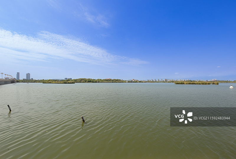 宁夏银川秋天阅海湖美景图片素材