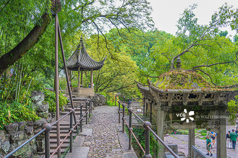 苏州园林 虎丘 二仙亭 古典园林 古建筑 中式美学 意境 园艺造景 世界文化遗产 苏州旅行图片素材