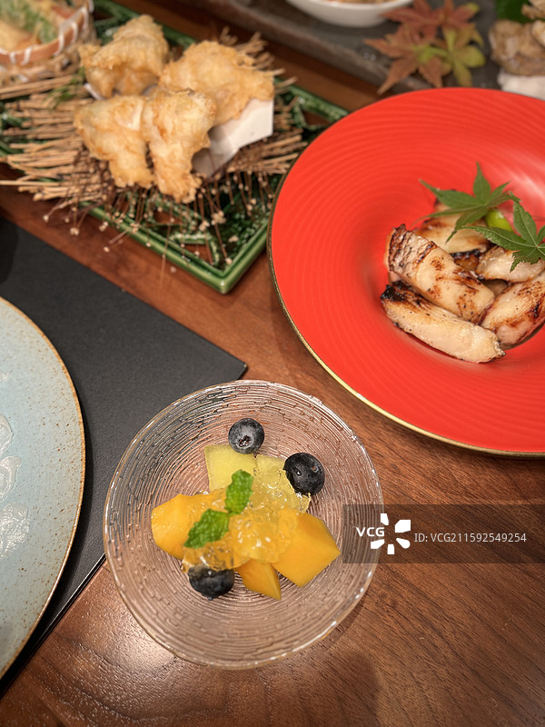 氛围感日料美食图片素材