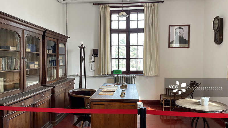 北大红楼内李大钊曾经的办公室主任室图片素材