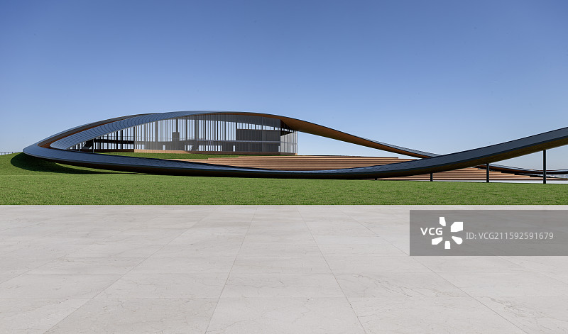 飘带天桥_空中走廊_城市广场_会展中心图片素材