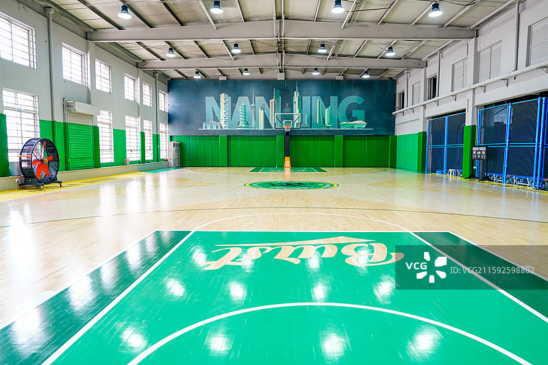 室内篮球馆图片素材