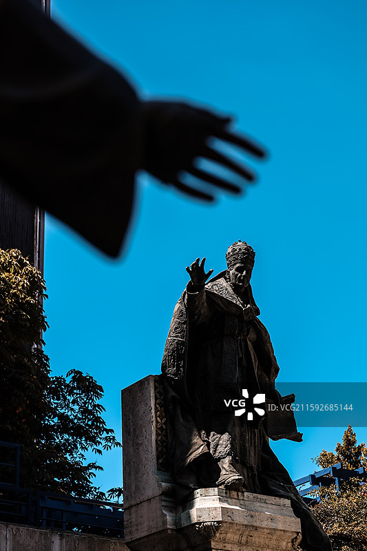 土耳其伊斯坦布尔教堂雕像创意视角角度图片素材