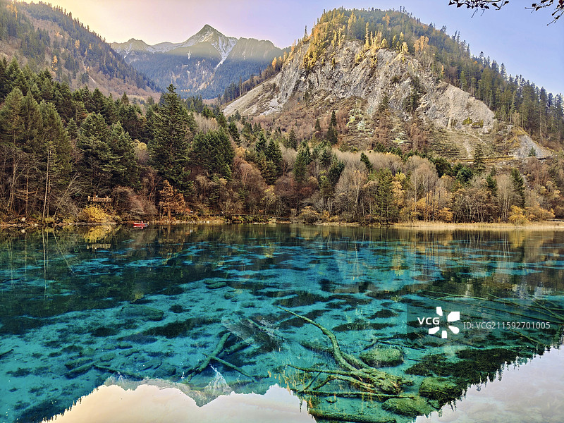 九寨沟的秋天图片素材