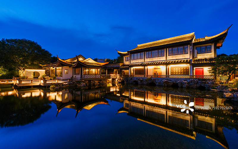 静影沉璧勺园夜色图片素材