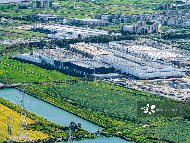 特斯拉上海超级工厂 临港自贸区新能源汽车产业链 上海临港产业区 投资上海 新质生产力 中国制造业图片素材
