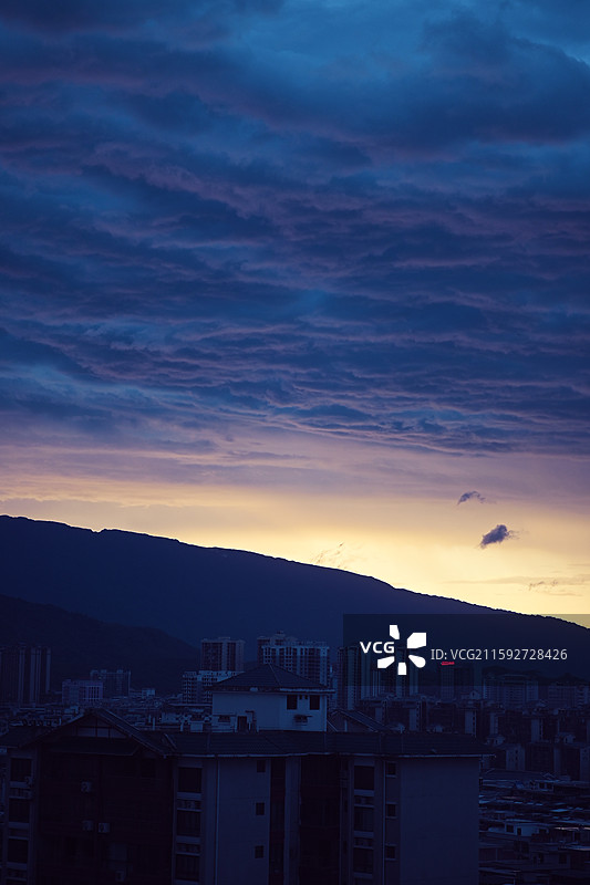 南宁大明山晚霞图片素材