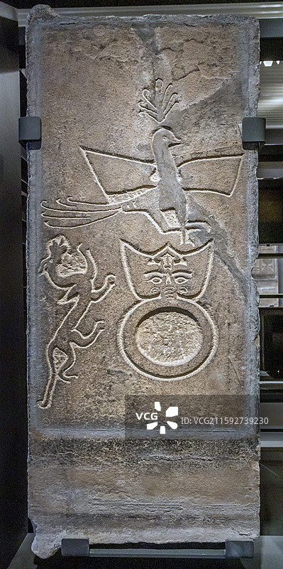 陕西省西安碑林博物馆朱雀，铺首衔环，青龙画像东汉25-220年1957年绥德县出土图片素材