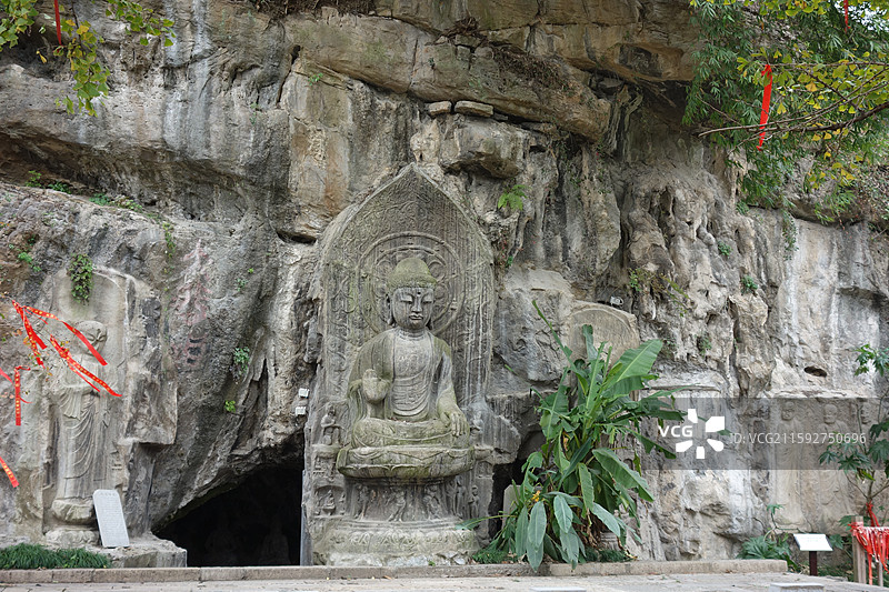湖北省宜昌市宜昌三游洞：西陵峡口：三峡起始点南津关：大悲洞摩崖造像图片素材