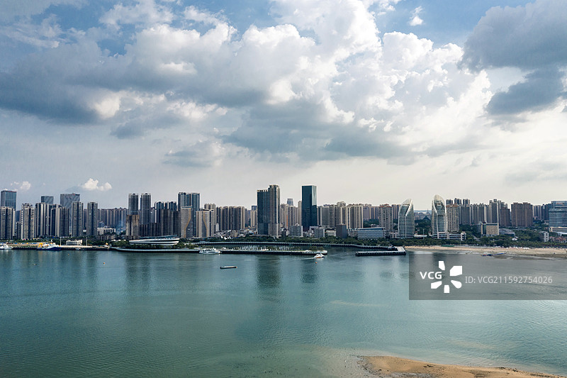 城市风光高视角湛江金沙湾图片素材
