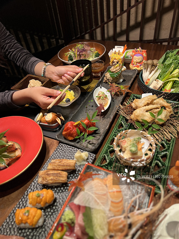 氛围感日料美食图片素材