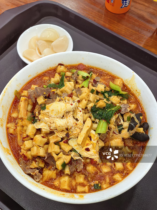 西安美食-小炒泡馍图片素材