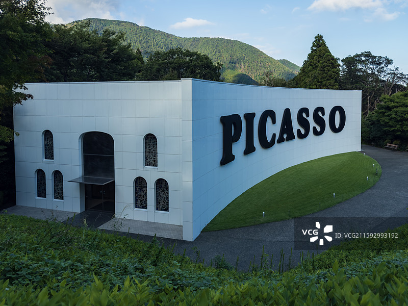 箱根雕刻之森美术馆毕加索展馆外景图片素材