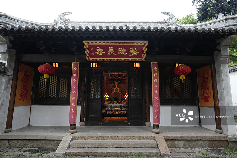 惠山古镇5A级旅游景区 东岳行宫又称东岳行庙、东岳庙，位于惠山古镇绣嶂街中部，始建于五代后唐同光初图片素材